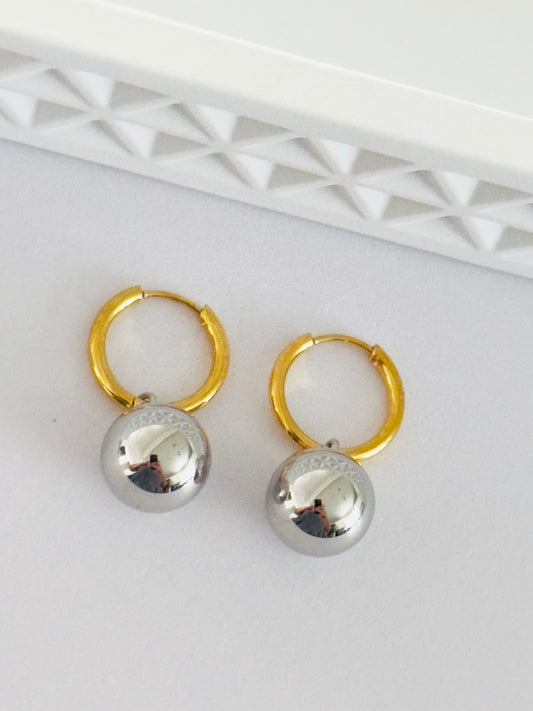 Bella Hoops