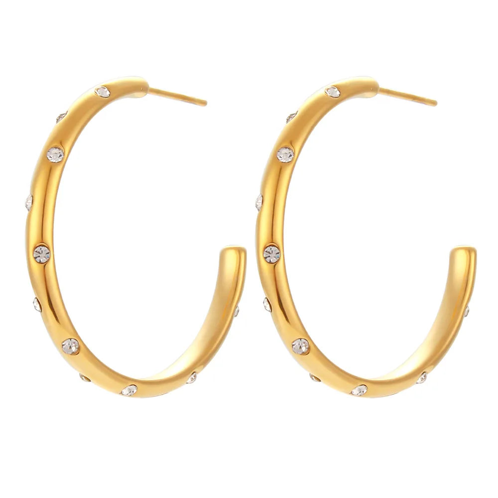 Madeline Hoop