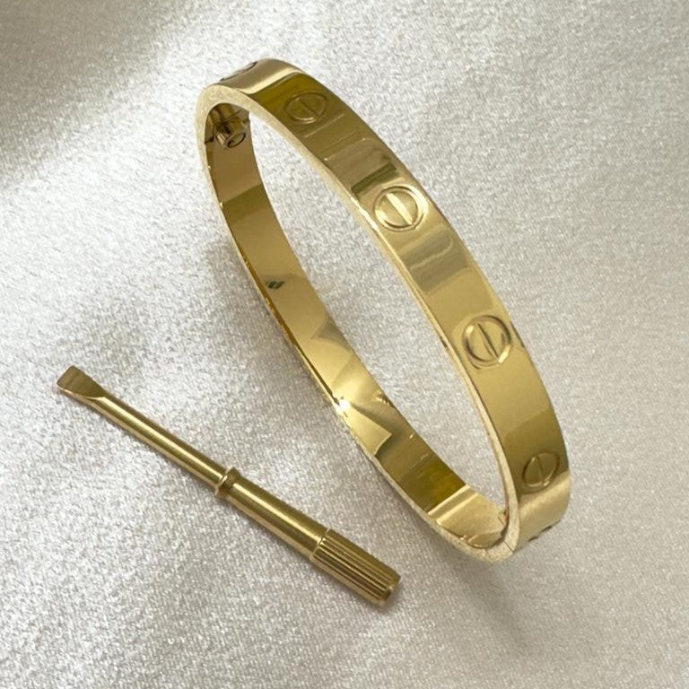 Kardy Love Screw Bangle