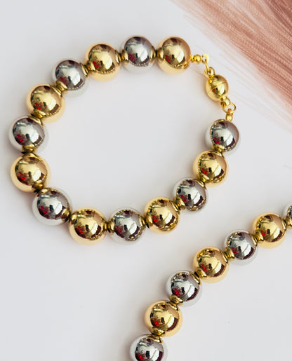 Fancy Chunky Beads Bracelet