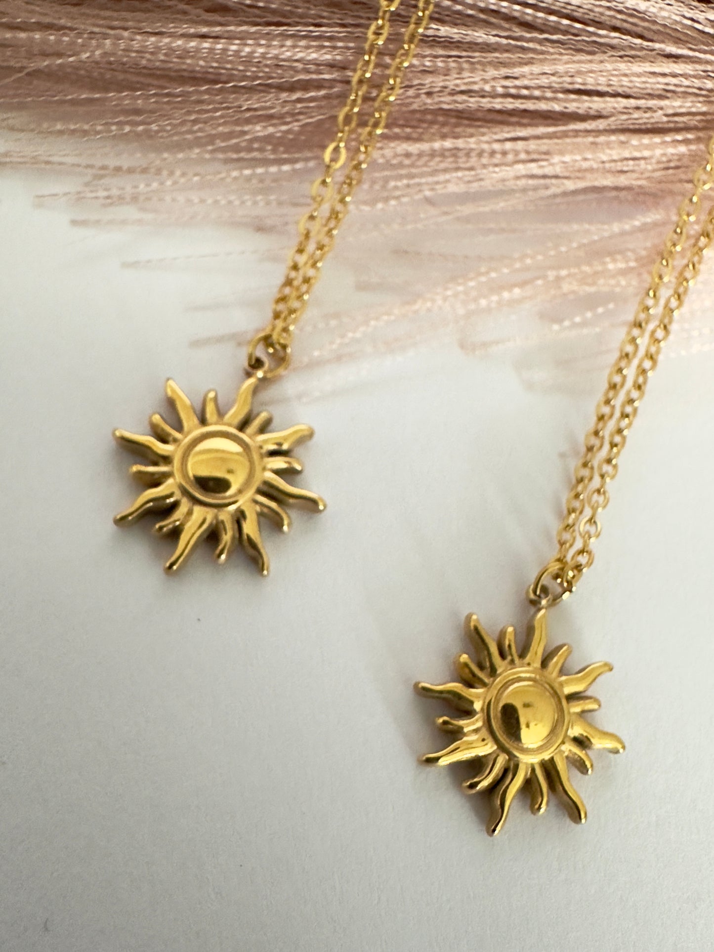 Sun Flower Pendant Necklace