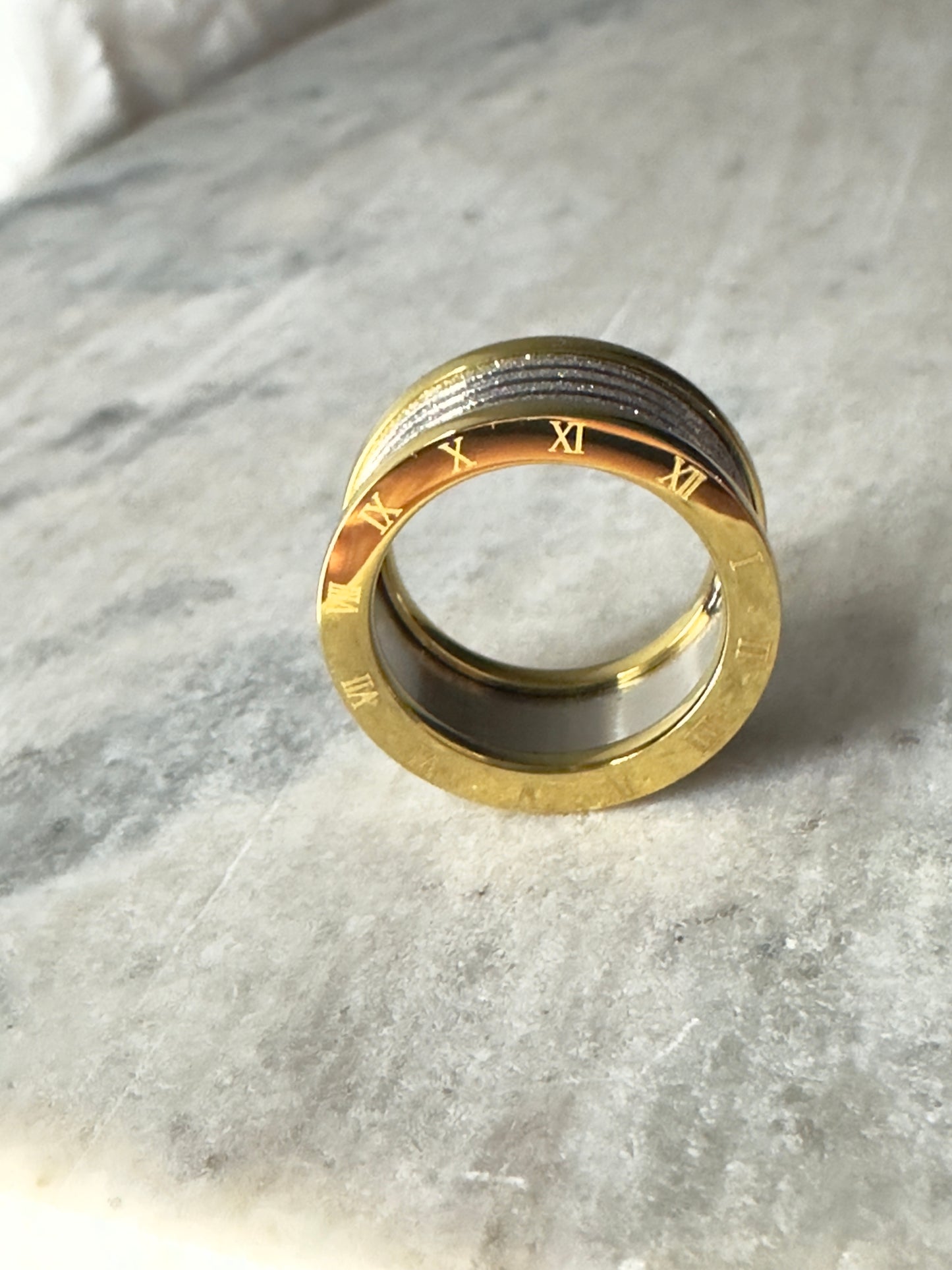 Retro Roman Ring