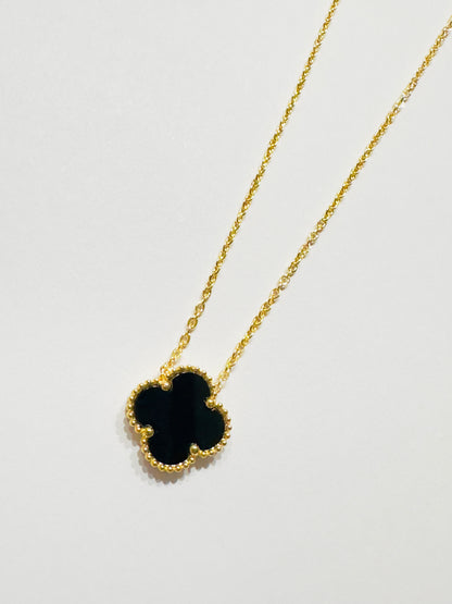 Single Clover Necklace